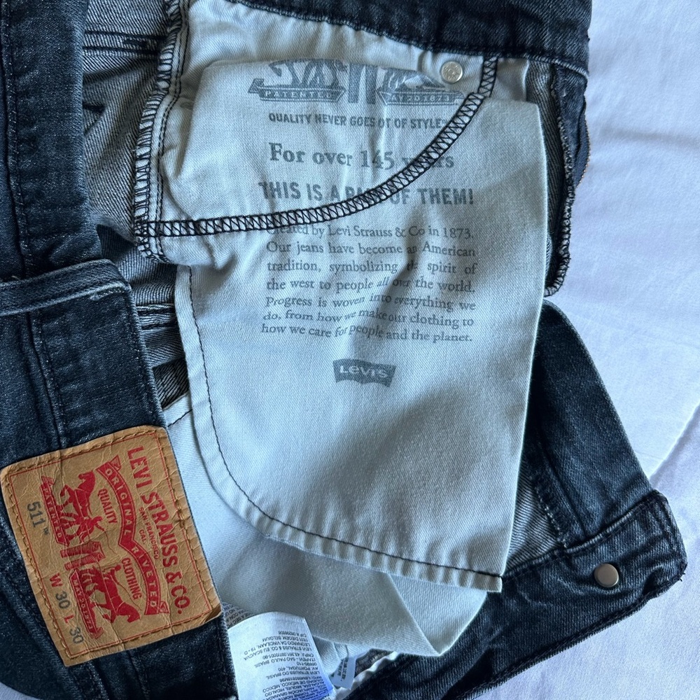 Levi's Black Straight Jeans 30 waist 30 length - Picture 5 of 6